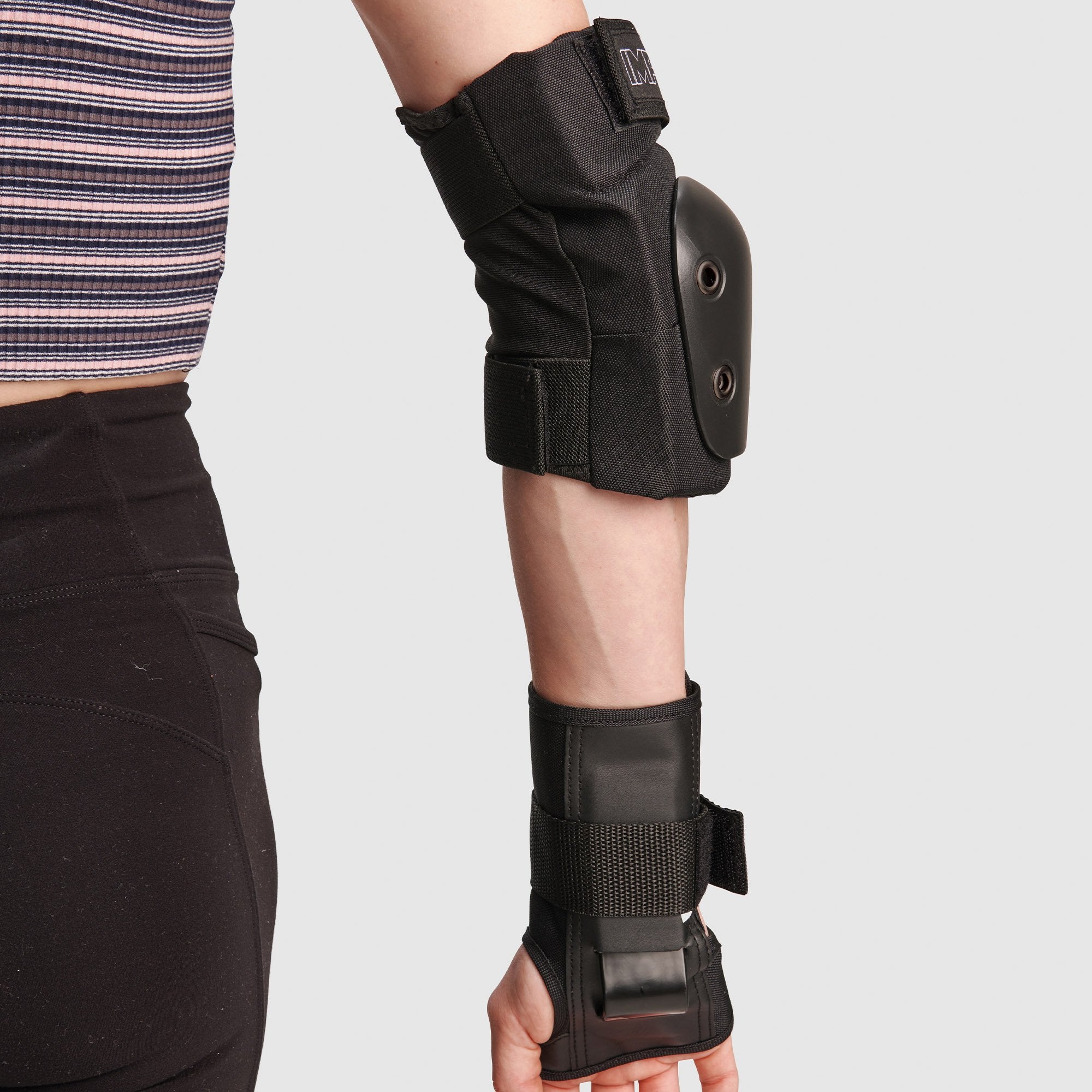 Conjunto de protección para adultos Impala, color negro